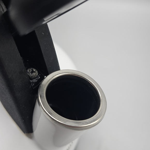 Kitchenaid White Whistling Tea Kettle 1.5 Quart - Picture 8 of 14